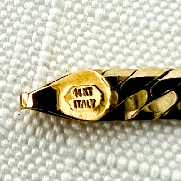 Bracelet~Italy 14K & 3~Garnets / Stamped / Vintage - Picture 15 of 16